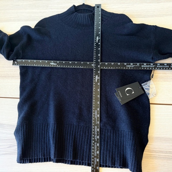 NWT Cyrus Black Turtleneck Sweater with Button Accents size L - Picture 5 of 8